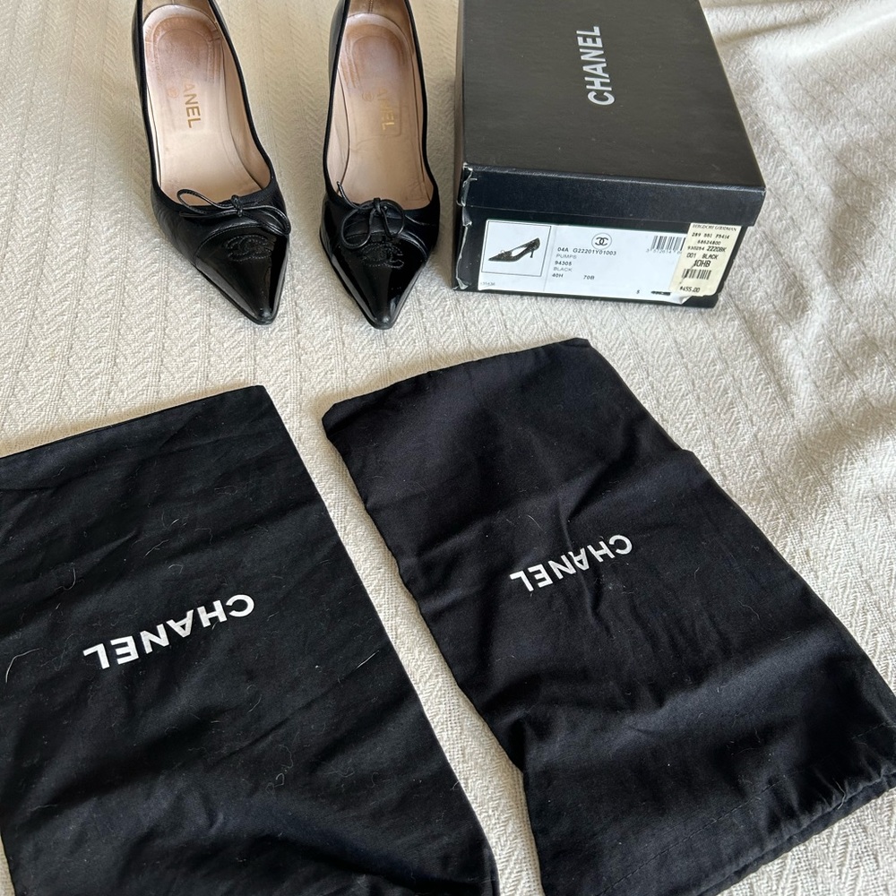 Chanel Vintage Pumps - size 40.5